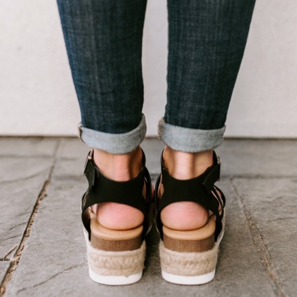 Black strappy Bryce open top espadrille sandal - Picture 4 of 7